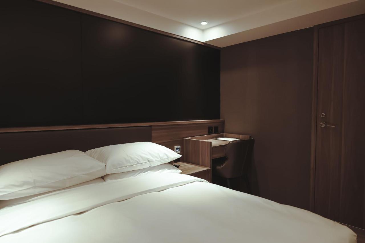 Autumn Willow Hotel Taizhong Zewnętrze zdjęcie