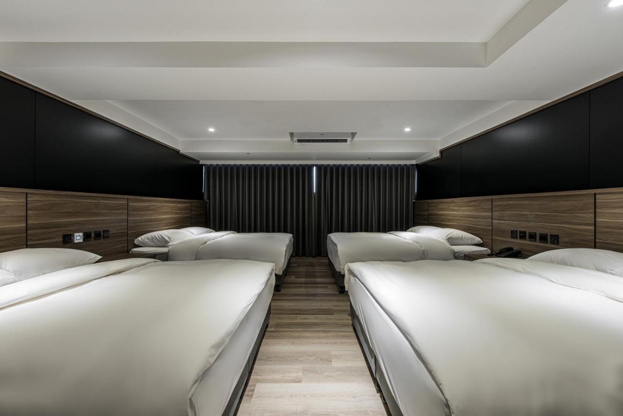 Autumn Willow Hotel Taizhong Zewnętrze zdjęcie
