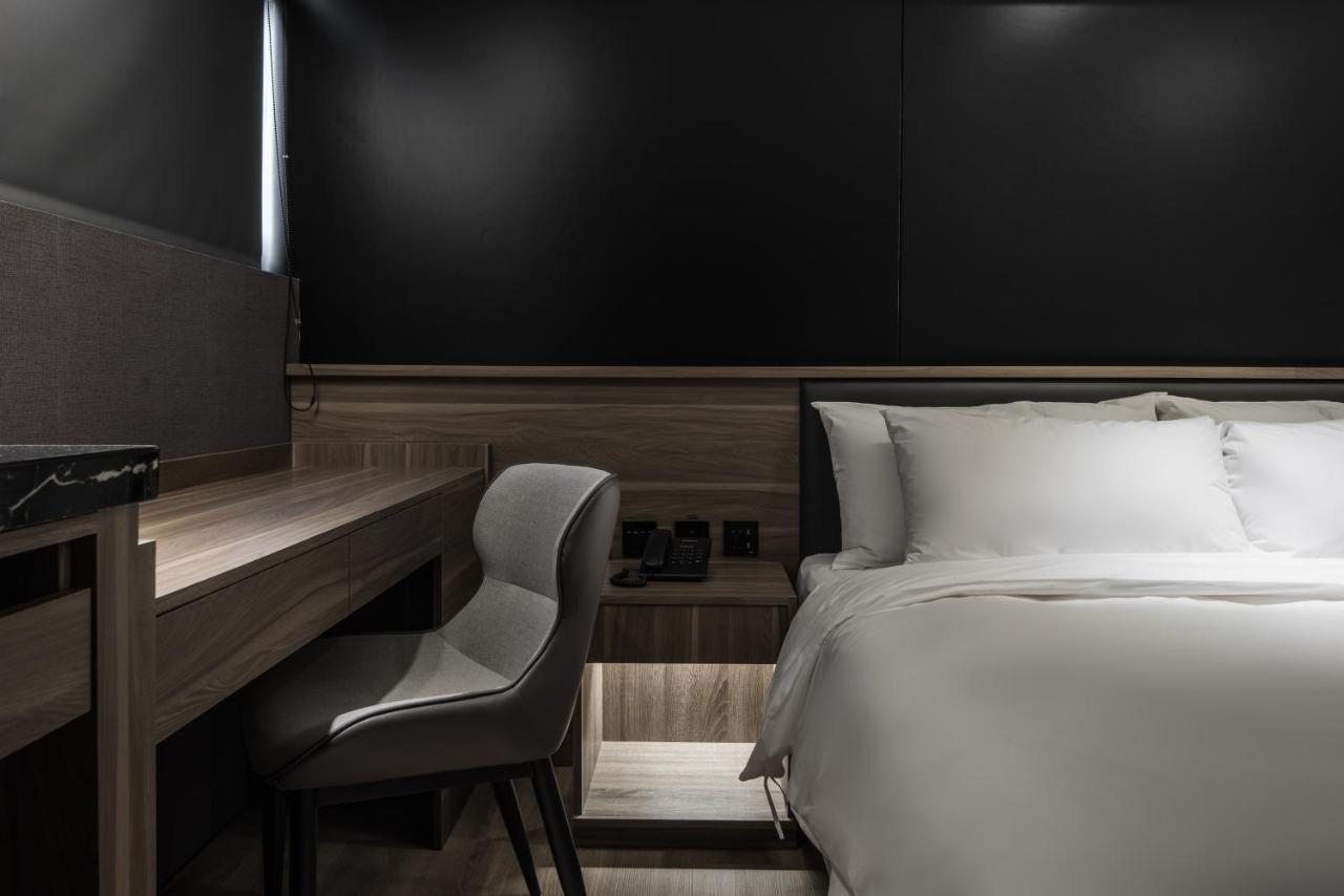 Autumn Willow Hotel Taizhong Zewnętrze zdjęcie