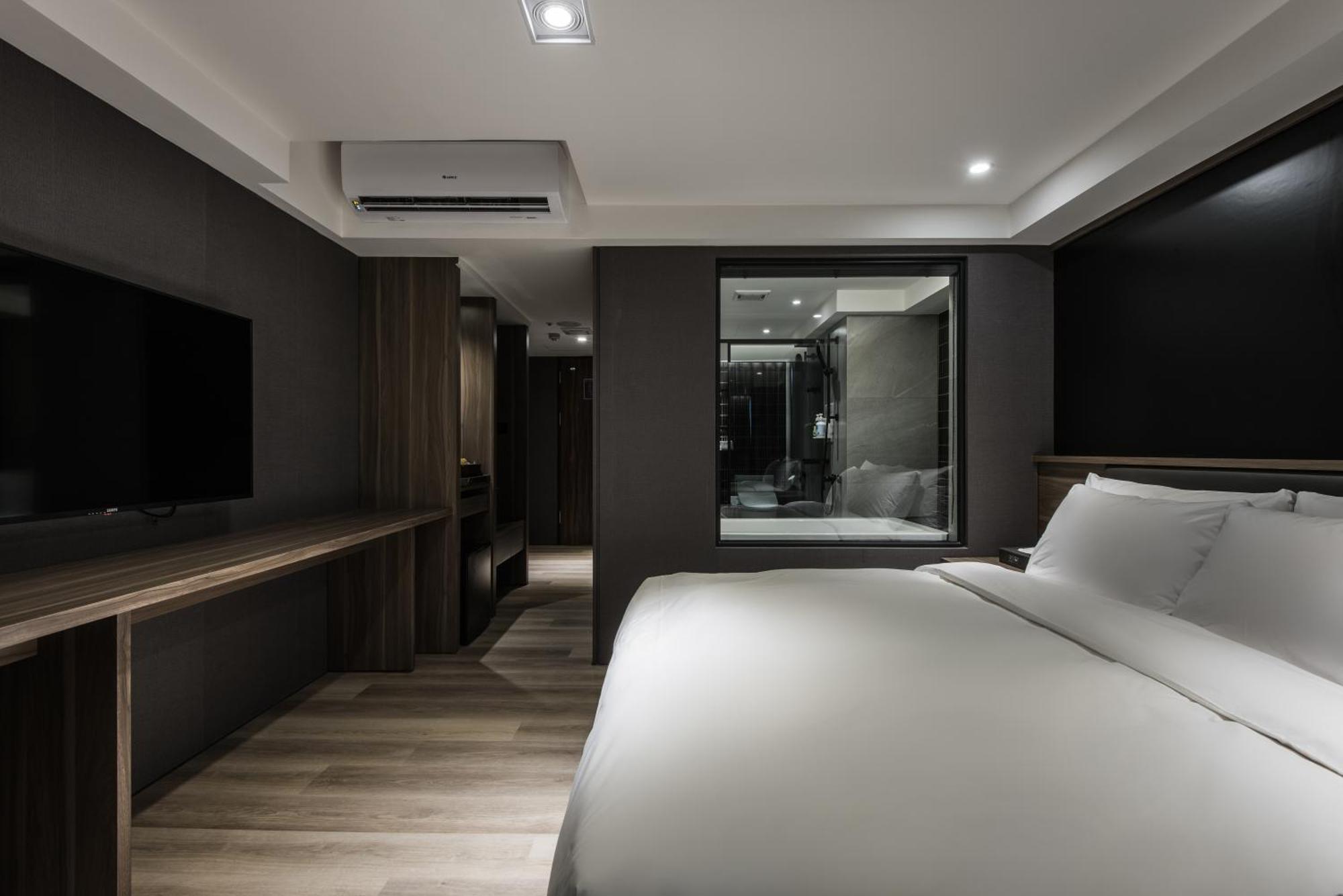Autumn Willow Hotel Taizhong Zewnętrze zdjęcie