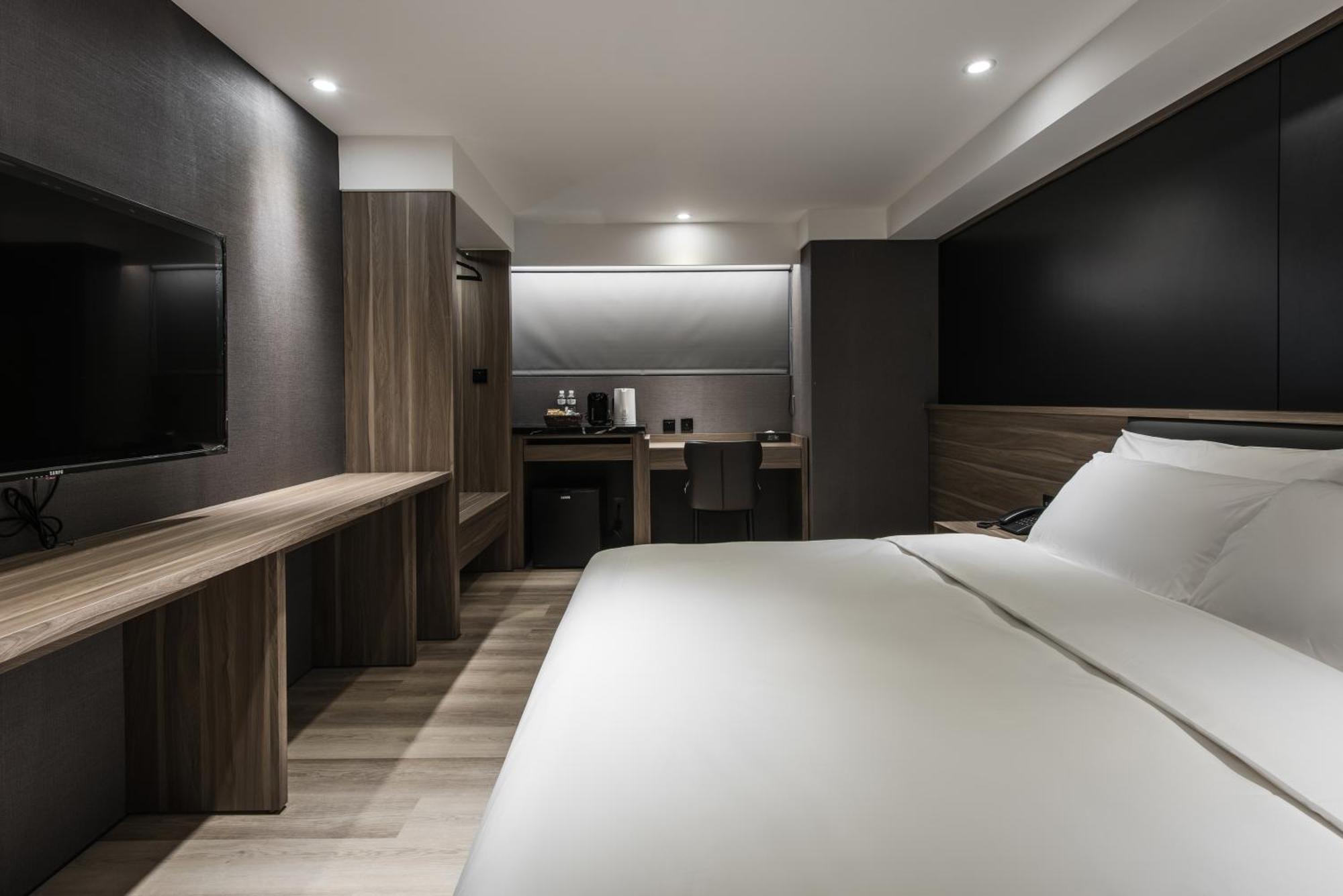 Autumn Willow Hotel Taizhong Zewnętrze zdjęcie