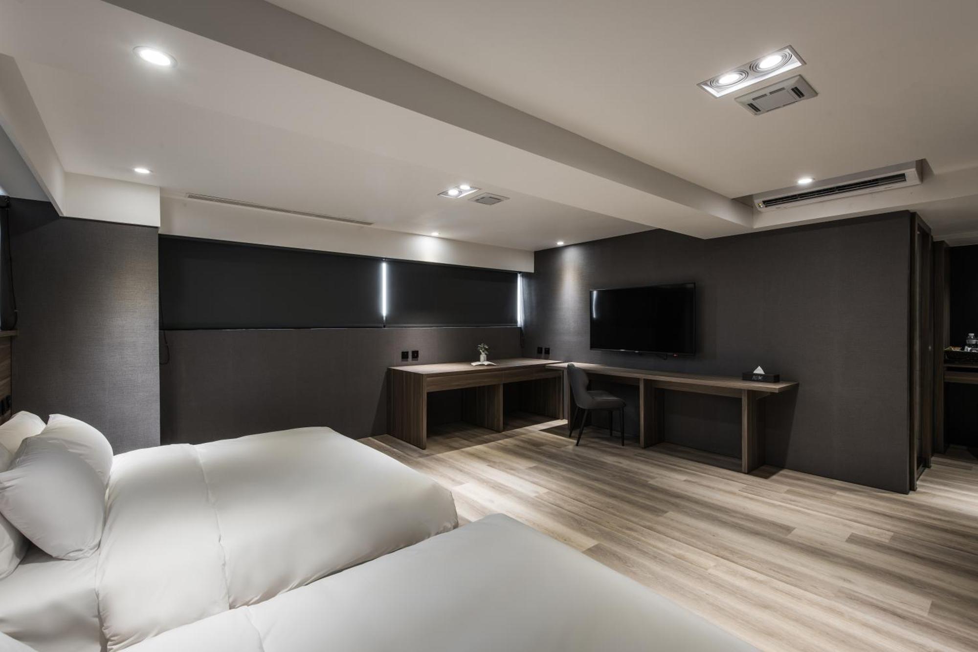 Autumn Willow Hotel Taizhong Zewnętrze zdjęcie